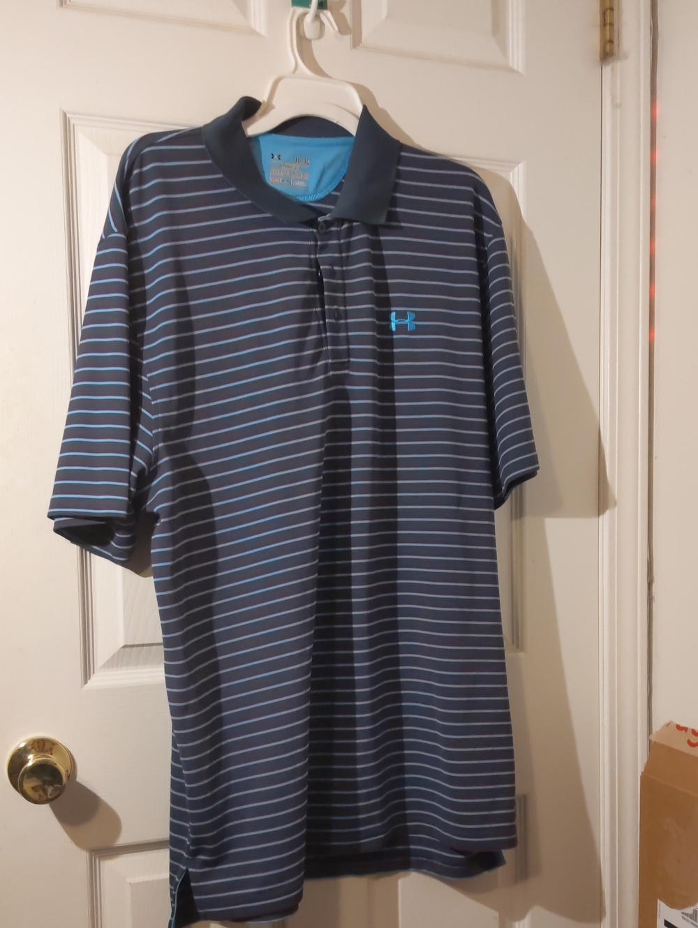 Under Armour Polo Shirt Loose Fit XL Stripped Blue Purple Heatgear 1100530